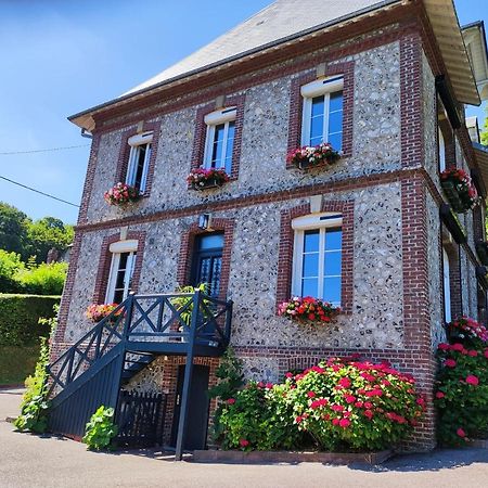Le Clos Marguerite Parking Prive イポール エクステリア 写真